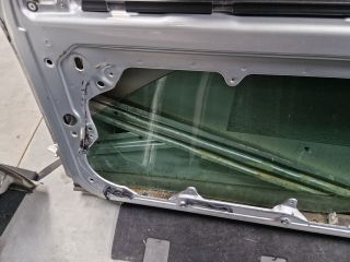 bontott VW GOLF IV Jobb első Ajtó (Részeivel)