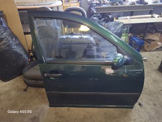 bontott VW GOLF IV Jobb első Ajtó (Részeivel)