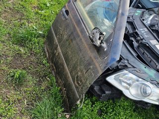 bontott VW GOLF IV Jobb első Ajtó (Részeivel)