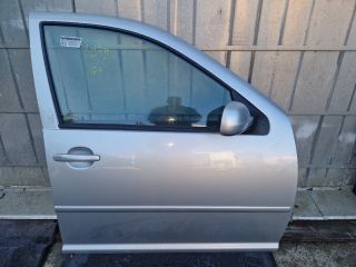 bontott VW GOLF IV Jobb első Ajtó (Részeivel)