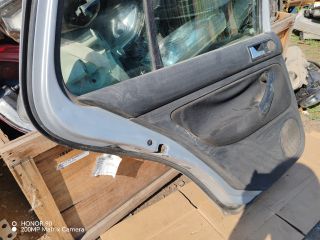 bontott VW GOLF IV Jobb első Ajtó (Részeivel)
