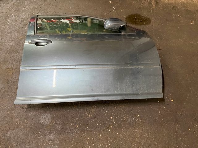bontott VW GOLF IV Jobb első Ajtó (Részeivel)