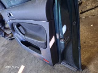 bontott VW GOLF IV Jobb első Ajtó (Részeivel)