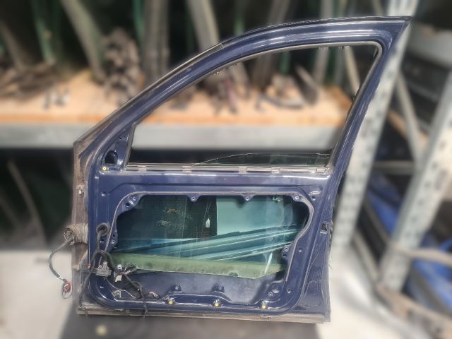 bontott VW GOLF IV Jobb első Ajtó (Üres lemez)