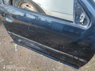 bontott VW GOLF IV Jobb első Ajtó (Üres lemez)