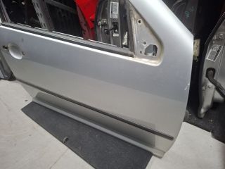 bontott VW GOLF IV Jobb első Ajtó (Üres lemez)