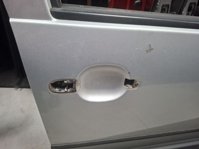 bontott VW GOLF IV Jobb első Ajtó (Üres lemez)