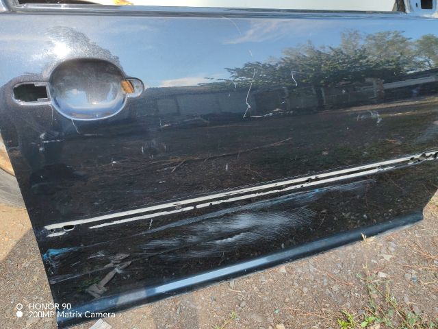 bontott VW GOLF IV Jobb első Ajtó (Üres lemez)