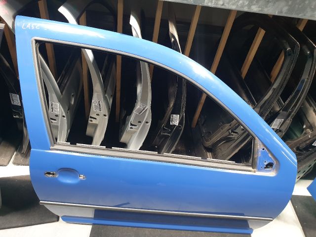 bontott VW GOLF IV Jobb első Ajtó (Üres lemez)