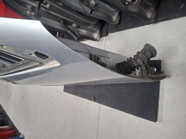 bontott VW GOLF IV Jobb első Ajtó (Üres lemez)