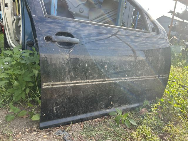 bontott VW GOLF IV Jobb első Ajtó (Üres lemez)