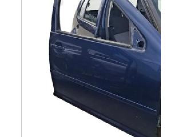 bontott VW GOLF IV Jobb első Ajtó (Üres lemez)