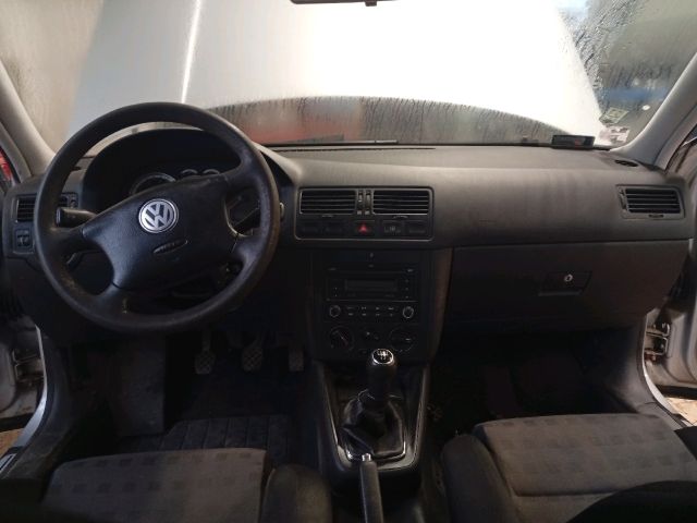 bontott VW GOLF IV Jobb első Ajtóbehúzó