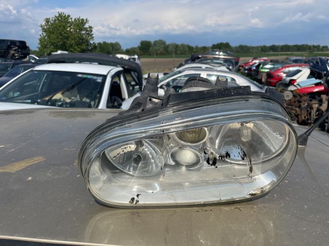 bontott VW GOLF IV Jobb első Ajtózár Motor