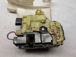 bontott VW GOLF IV Jobb első Ajtózár