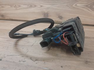 bontott VW GOLF IV Jobb első Ajtózár