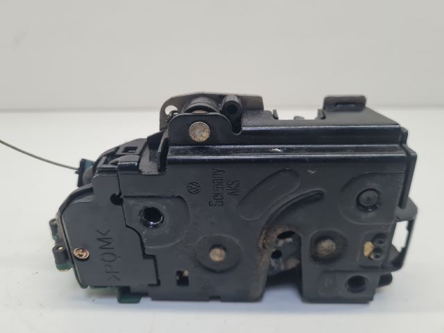 bontott VW GOLF IV Jobb első Ajtózár