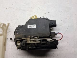 bontott VW GOLF IV Jobb első Ajtózár