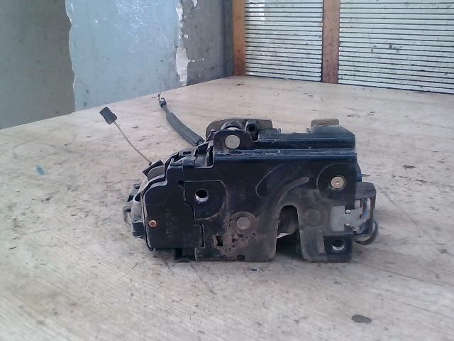 bontott VW GOLF IV Jobb első Ajtózár