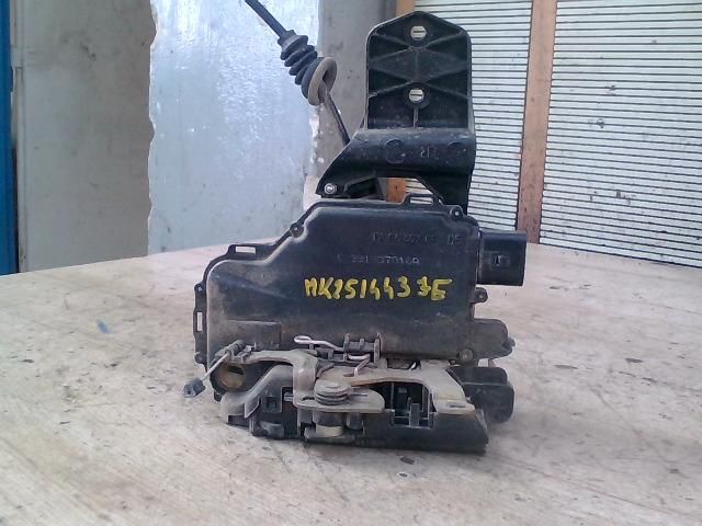 bontott VW GOLF IV Jobb első Ajtózár