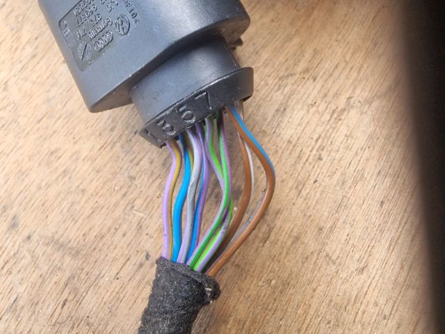 bontott VW GOLF IV Jobb első Ajtózár