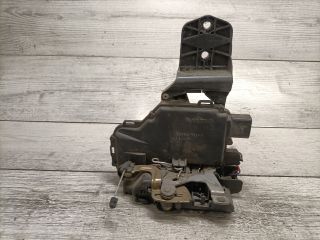 bontott VW GOLF IV Jobb első Ajtózár