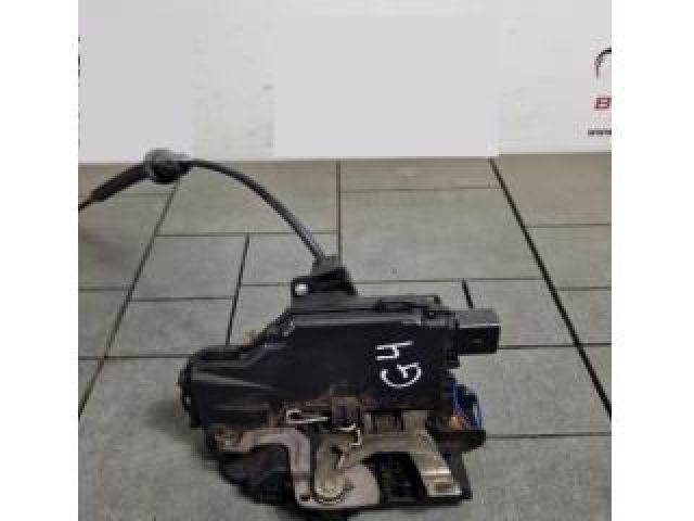 bontott VW GOLF IV Jobb első Ajtózár