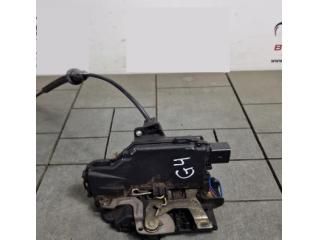 bontott VW GOLF IV Jobb első Ajtózár