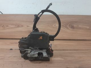 bontott VW GOLF IV Jobb első Ajtózár