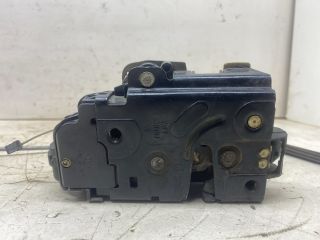 bontott VW GOLF IV Jobb első Ajtózár