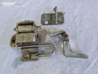 bontott VW GOLF IV Jobb első Alsó Zsanér