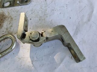 bontott VW GOLF IV Jobb első Alsó Zsanér