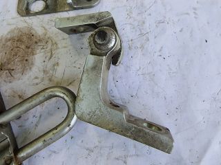 bontott VW GOLF IV Jobb első Alsó Zsanér