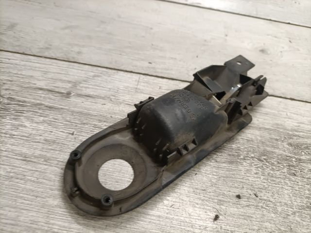 bontott VW GOLF IV Jobb első Belső Kilincs