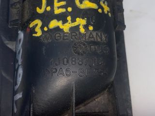 bontott VW GOLF IV Jobb első Belső Kilincs