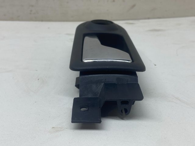 bontott VW GOLF IV Jobb első Belső Kilincs