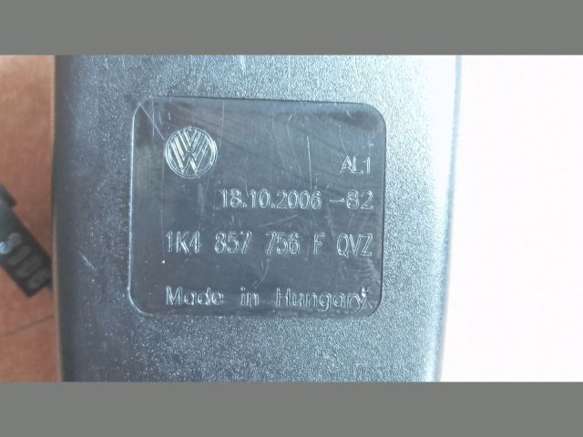 bontott VW GOLF IV Jobb első Biztonsági Öv Csat