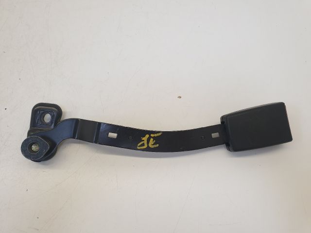 bontott VW GOLF IV Jobb első Biztonsági Öv Csat