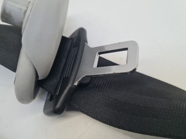 bontott VW GOLF IV Jobb első Biztonsági Öv