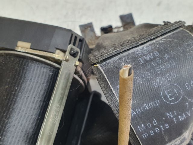 bontott VW GOLF IV Jobb első Biztonsági Öv