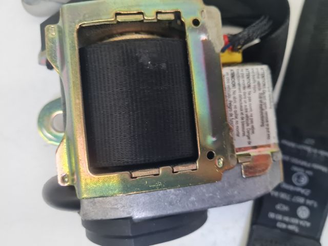 bontott VW GOLF IV Jobb első Biztonsági Öv