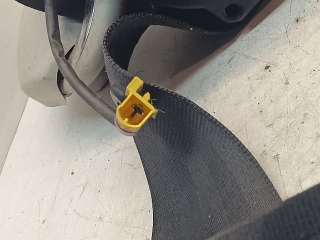 bontott VW GOLF IV Jobb első Biztonsági Öv