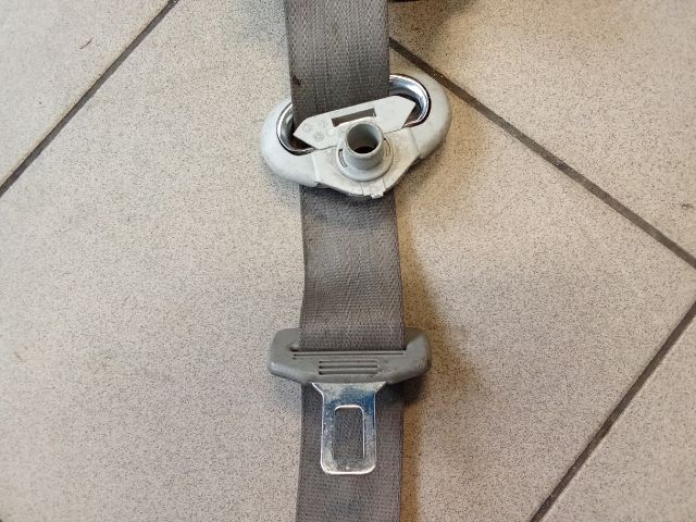 bontott VW GOLF IV Jobb első Biztonsági Öv