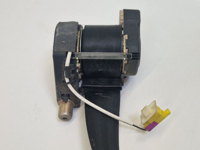 bontott VW GOLF IV Jobb első Biztonsági Öv