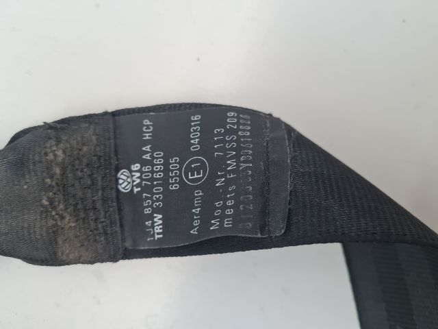 bontott VW GOLF IV Jobb első Biztonsági Öv