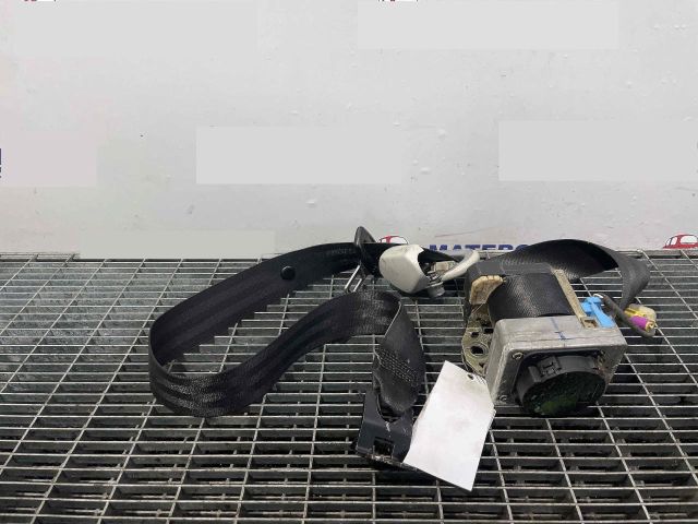 bontott VW GOLF IV Jobb első Biztonsági Öv