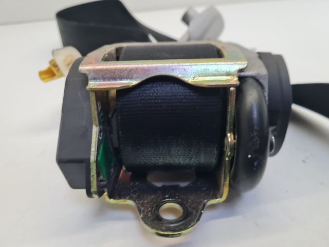 bontott VW GOLF IV Jobb első Biztonsági Öv