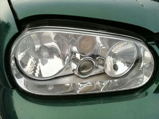 bontott VW GOLF IV Jobb első Fixüveg (Ajtóban)