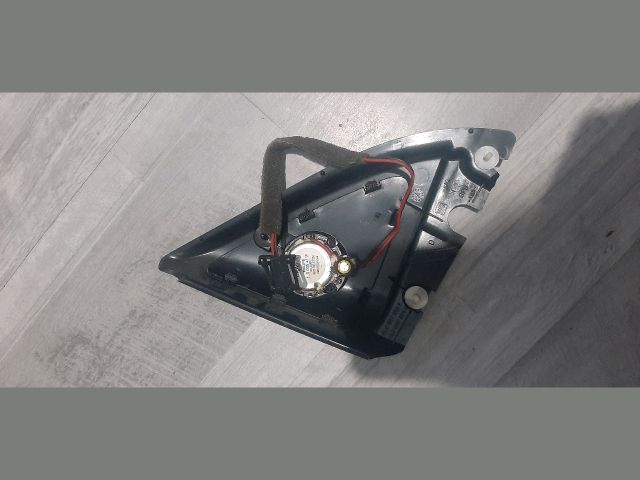 bontott VW GOLF IV Jobb első Hangszóró Burkolat