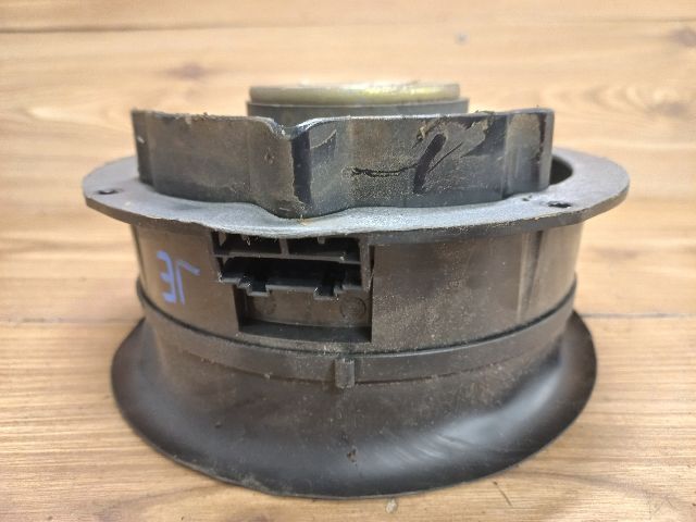 bontott VW GOLF IV Jobb első Hangszóró